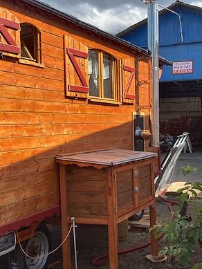 Roulotte à Wavres près du parc de Walibi.