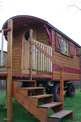 Entrée de l'escalier de la roulotte