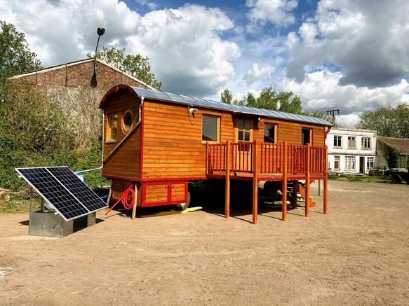 Roulotte en Aveyron, autonomie totale.