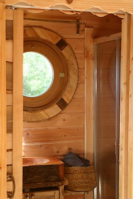 constructeur de roulotte à la frontière de l'allemagne.