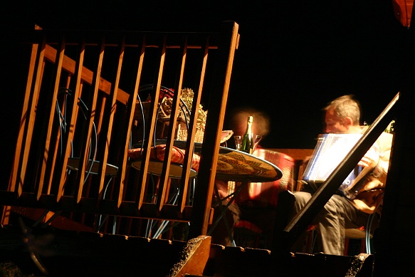 Roulotte balustrade en Acacia..