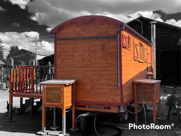 Roulotte autonome près de Louvain en Belgique . 